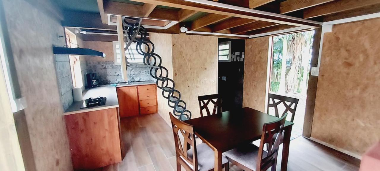 Maison Le Bois Joli Coeur Saint-Benoît Екстериор снимка